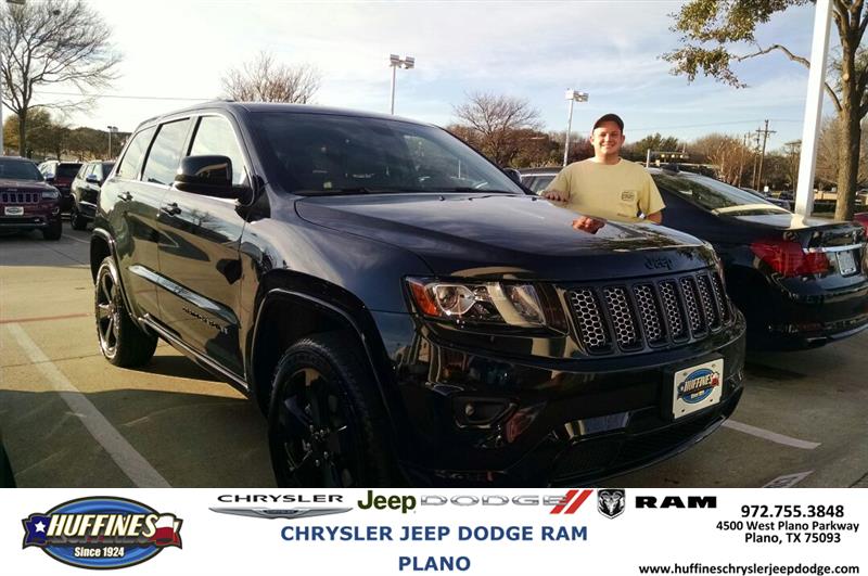 Review image from Blake Paris