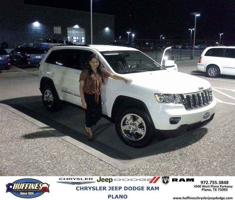 Review image from Lluvia Montanez