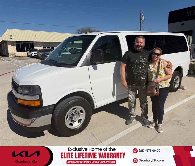 Review image from Jorge Salas